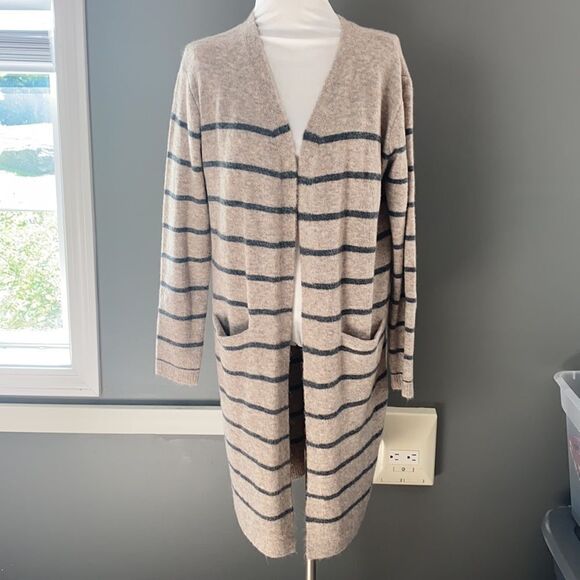 Long cardigan - Picture 2 of 8